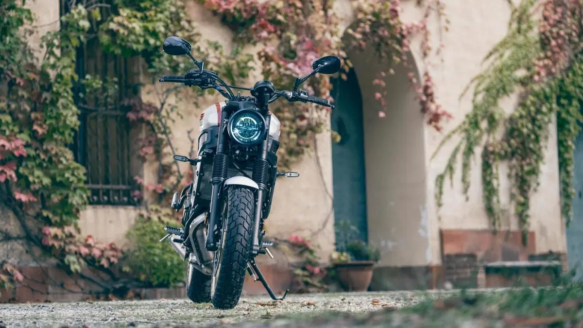 EICMA 2021, le novità: Yamaha XSR700 (25)