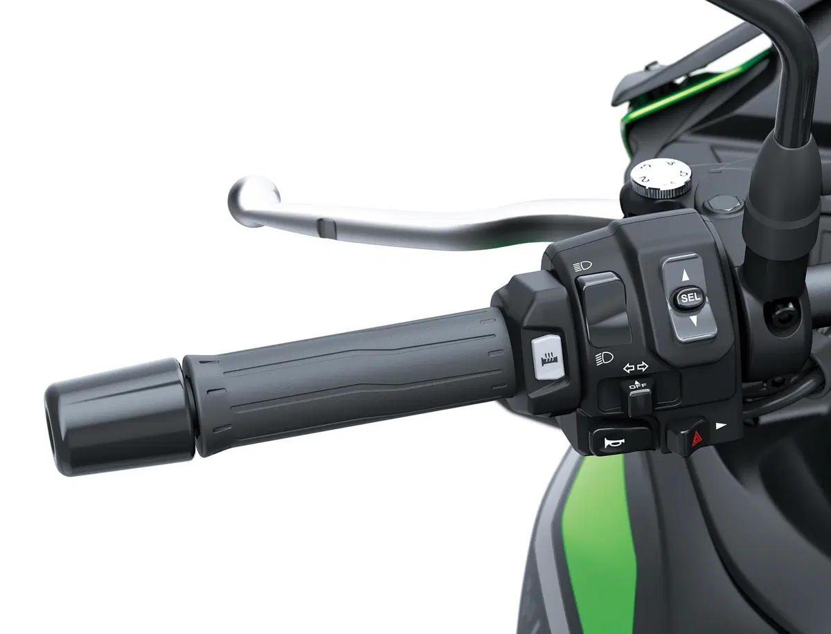 EICMA 2021, le novità: Kawasaki Versys 650 2022 (8)