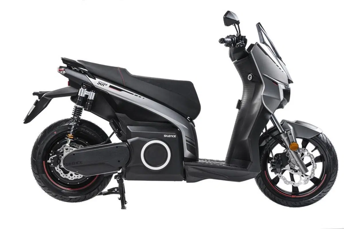 EICMA 2021, le novità: Silence S04 e S01 Plus (3)