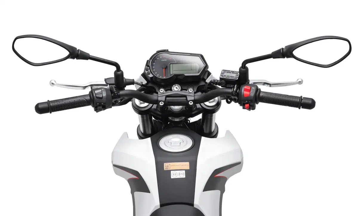 Benelli Tornado Naked T 125 Tornado Naked T 125 (2022 - 25) (5)