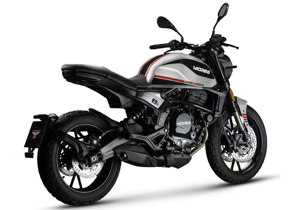 EICMA 2021, le novità: Moto Morini 6 e 1/2 STR e SCR (2)