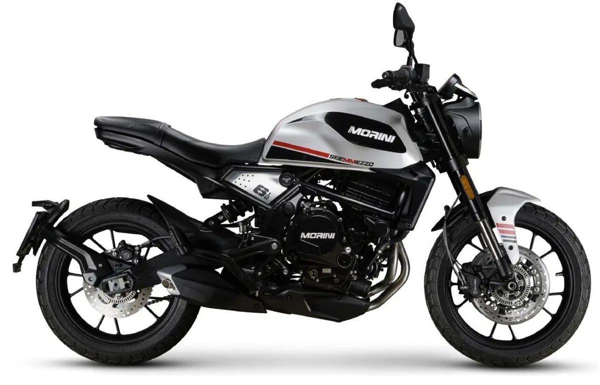 EICMA 2021, le novità: Moto Morini 6 e 1/2 STR e SCR