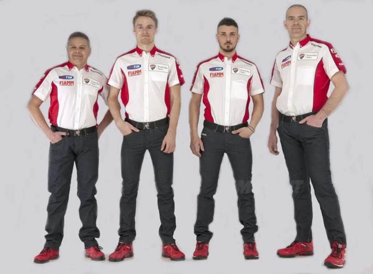Superbike. Ducati presenta ufficialmente team e piloti 2014 (7)