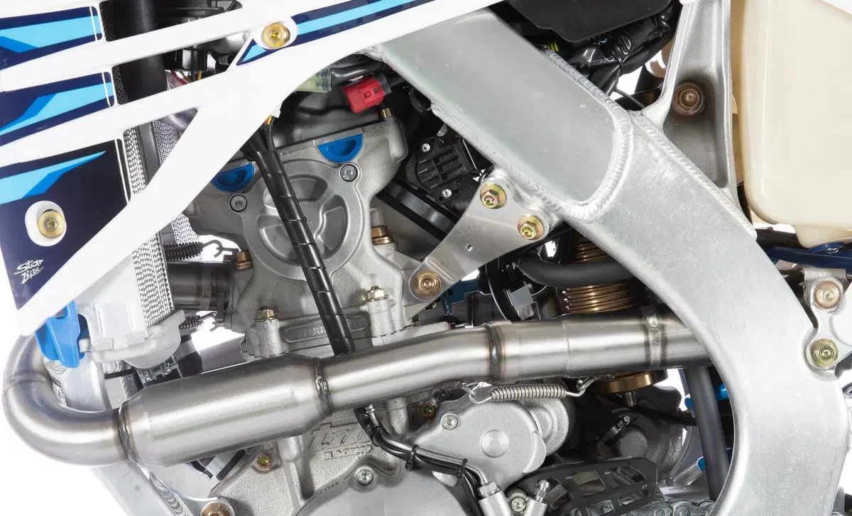 Tm Moto EN 300 F EN 300 Fi Es 4t (2022) (16)