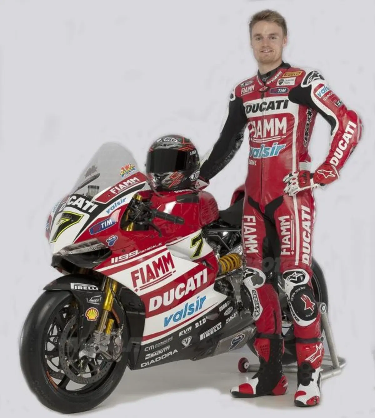 Superbike. Ducati presenta ufficialmente team e piloti 2014 (16)