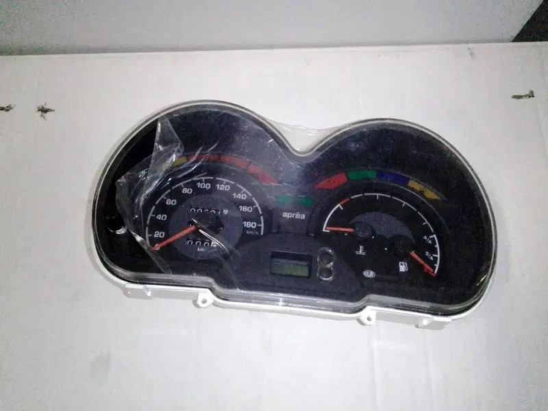 CRUSCOTTO PER APRILIA ATLANTIC SPRINT AP8127673