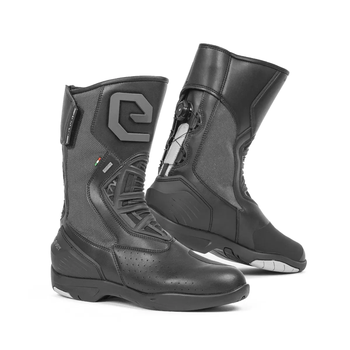 Eleveit a EICMA 2021 con la nuova collezione (7)