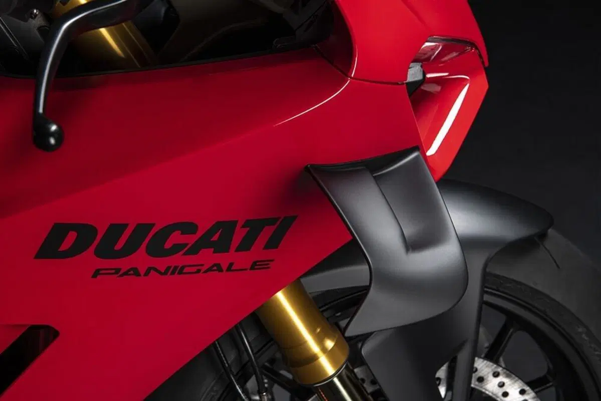 Ducati Panigale V4 e V4S 2022. Dati, prezzi e foto (5)
