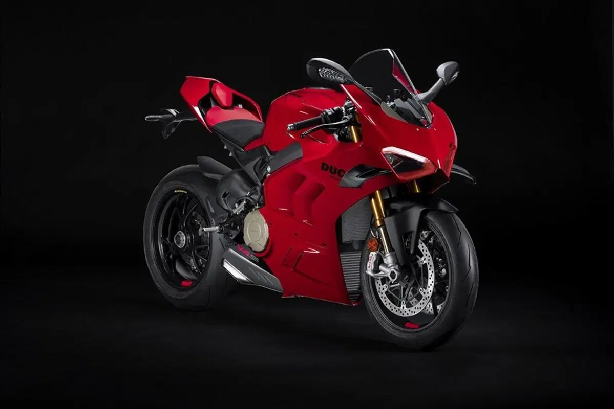 Ducati Panigale V4 e V4S 2022. Dati, prezzi e foto (3)