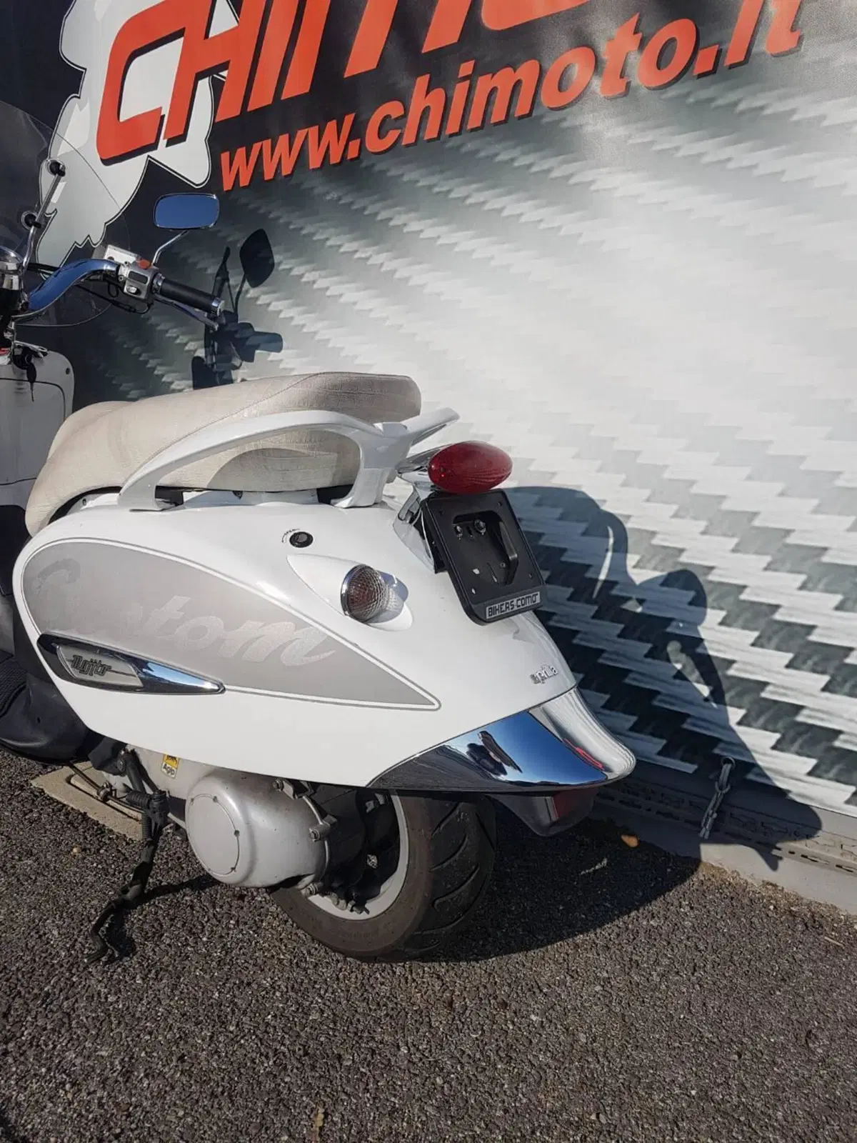 Aprilia Habana 50 Custom Cat (1999 - 01) (8)