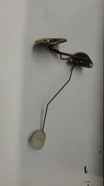 GALLEGGIANTE SERBATOIO APRILIA TUAREG AP8112378