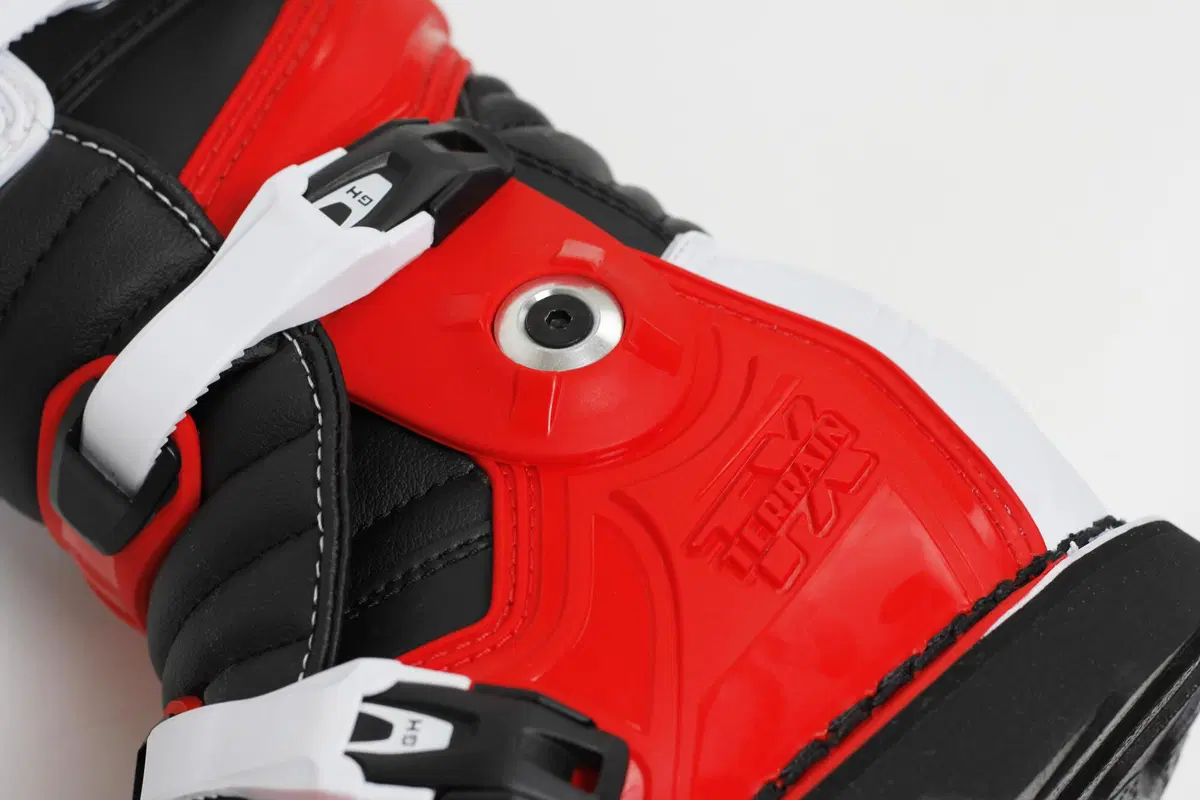 Forma Boots a EICMA 2021 (6)
