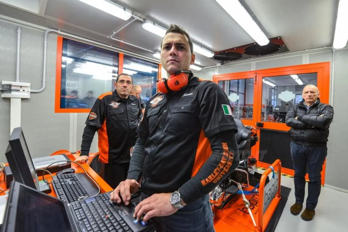Massimo Clarke: "Non solo training, alla Harley-Davidson University!" (23)