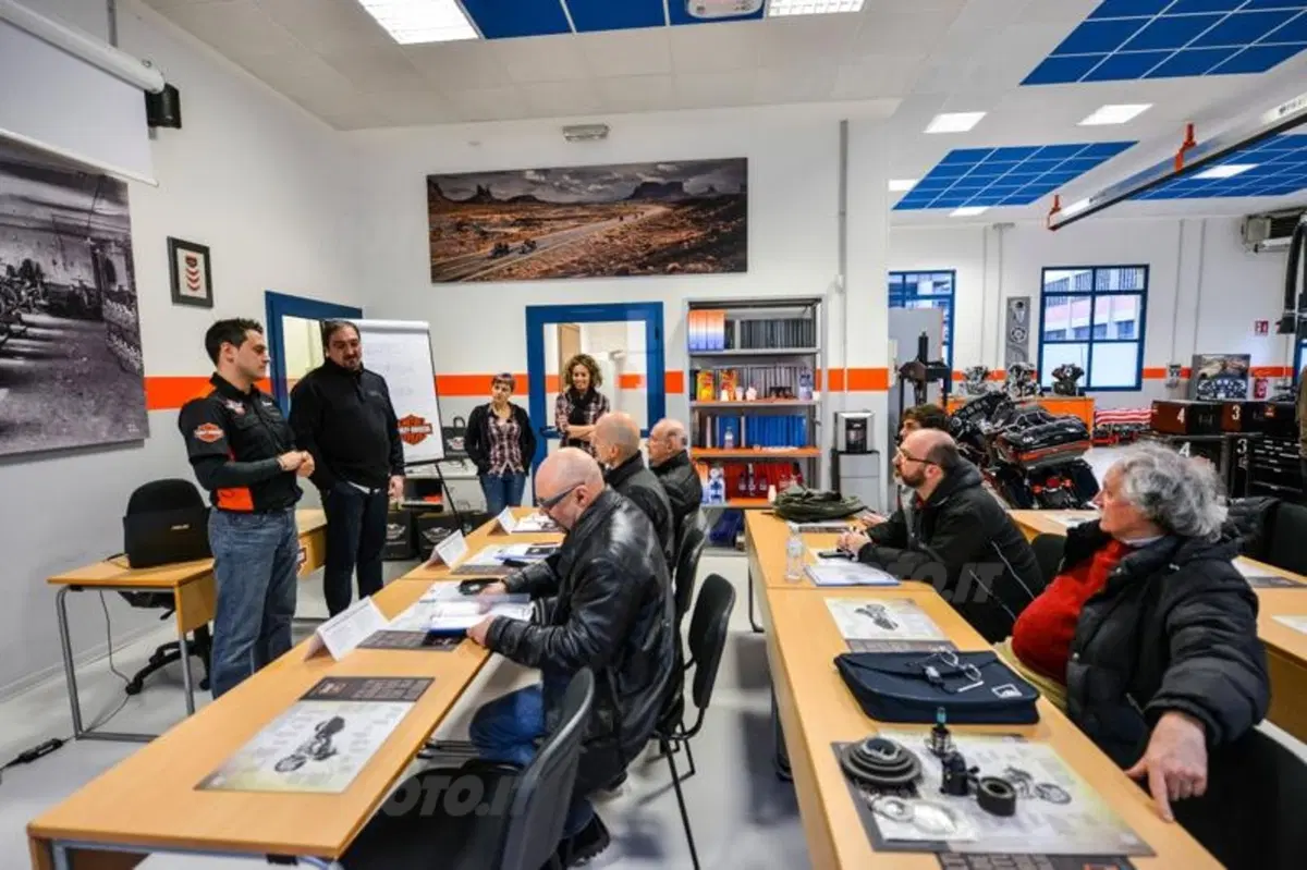 Massimo Clarke: "Non solo training, alla Harley-Davidson University!" (24)