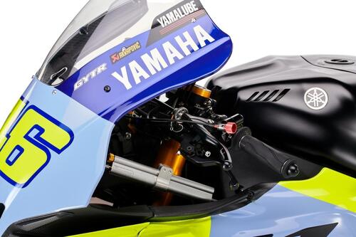 Yamaha R1 GYTR VR46 Tribute. Omaggio a Valentino Rossi (4)