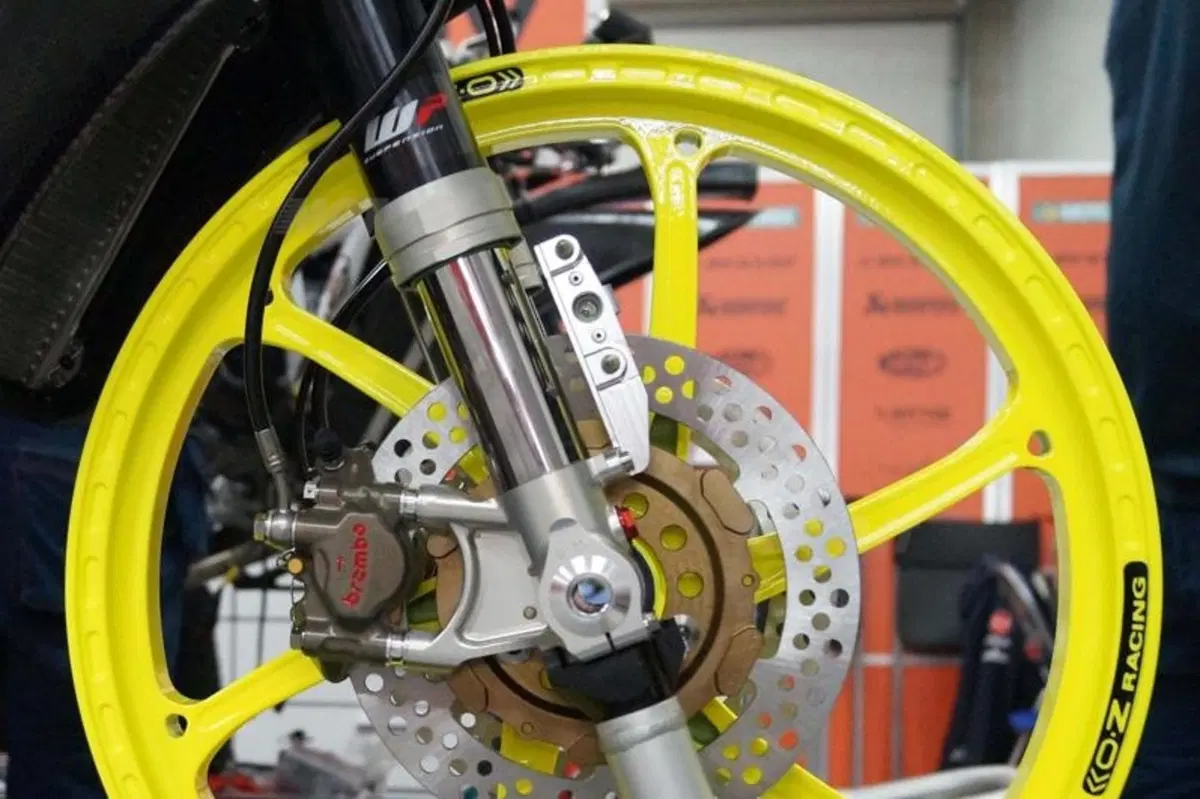 Husqvarna Moto3. Prima foto della moto ufficiale (2)