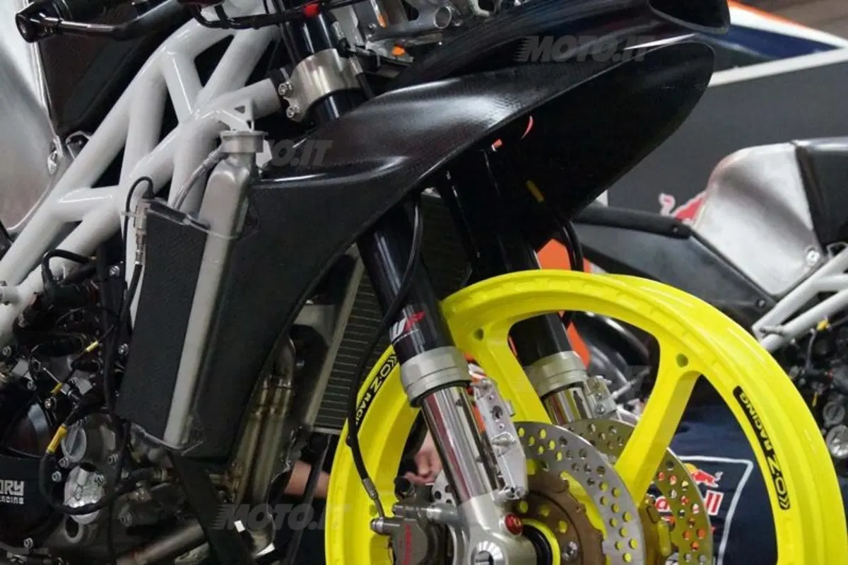Husqvarna Moto3. Prima foto della moto ufficiale (5)