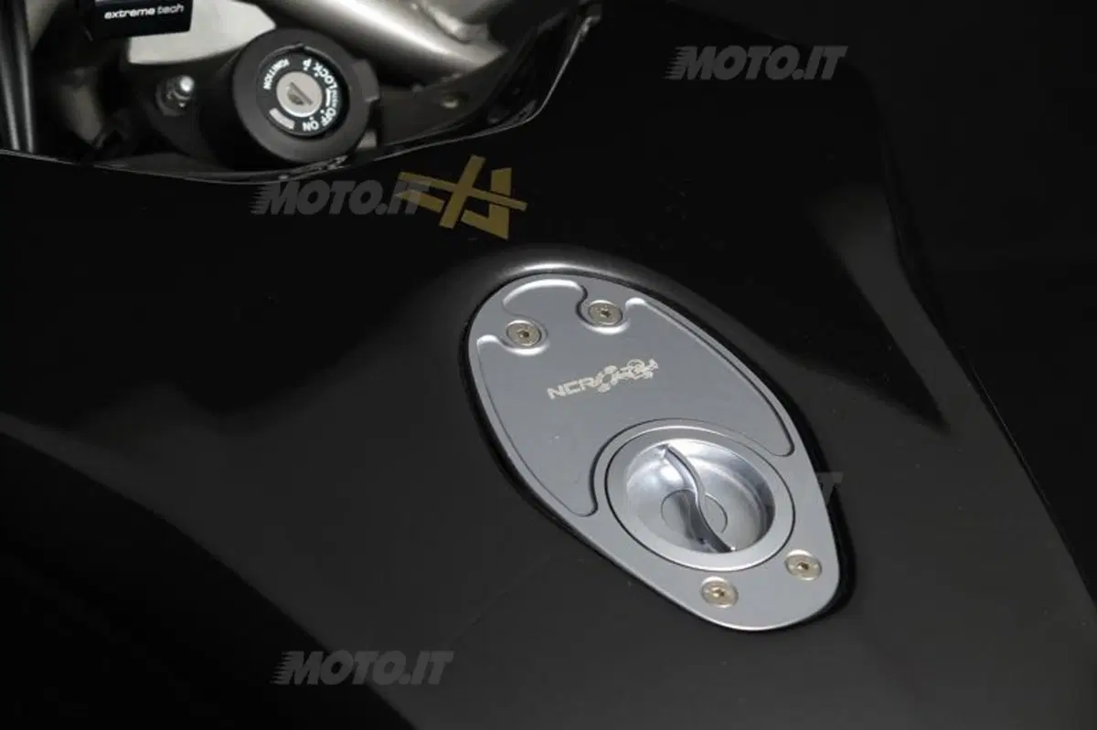 Venier Customs Ducati 999VX (6)