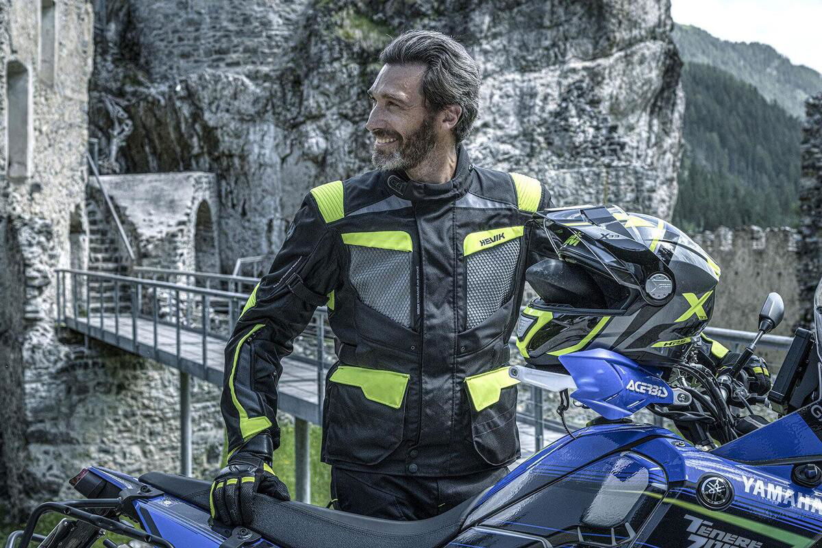 Hevik presenta il completo adventure Centaurus - Accessori 