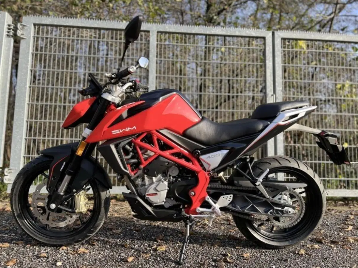 EICMA 2021, le novità: SWM VA125Z e un nuovo motore bicilindrico (3)