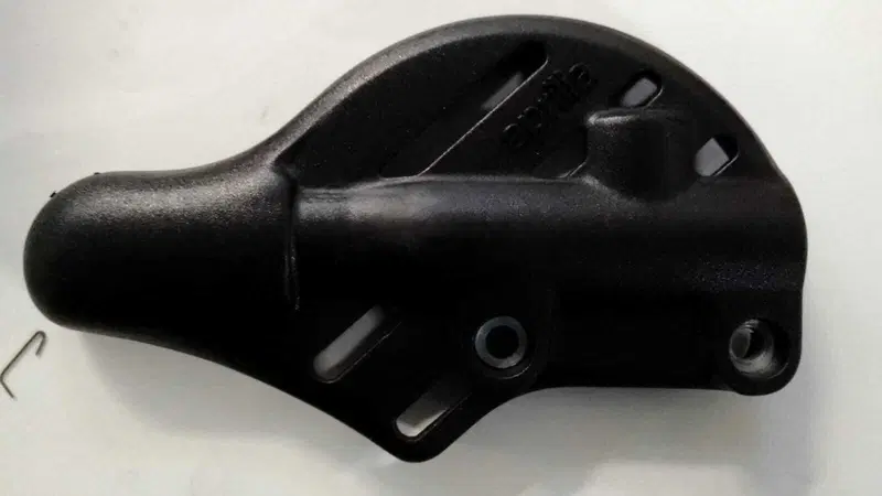 COPERCHIO POMPA FRENO APRILIA TUAREG AP8130274 (2)