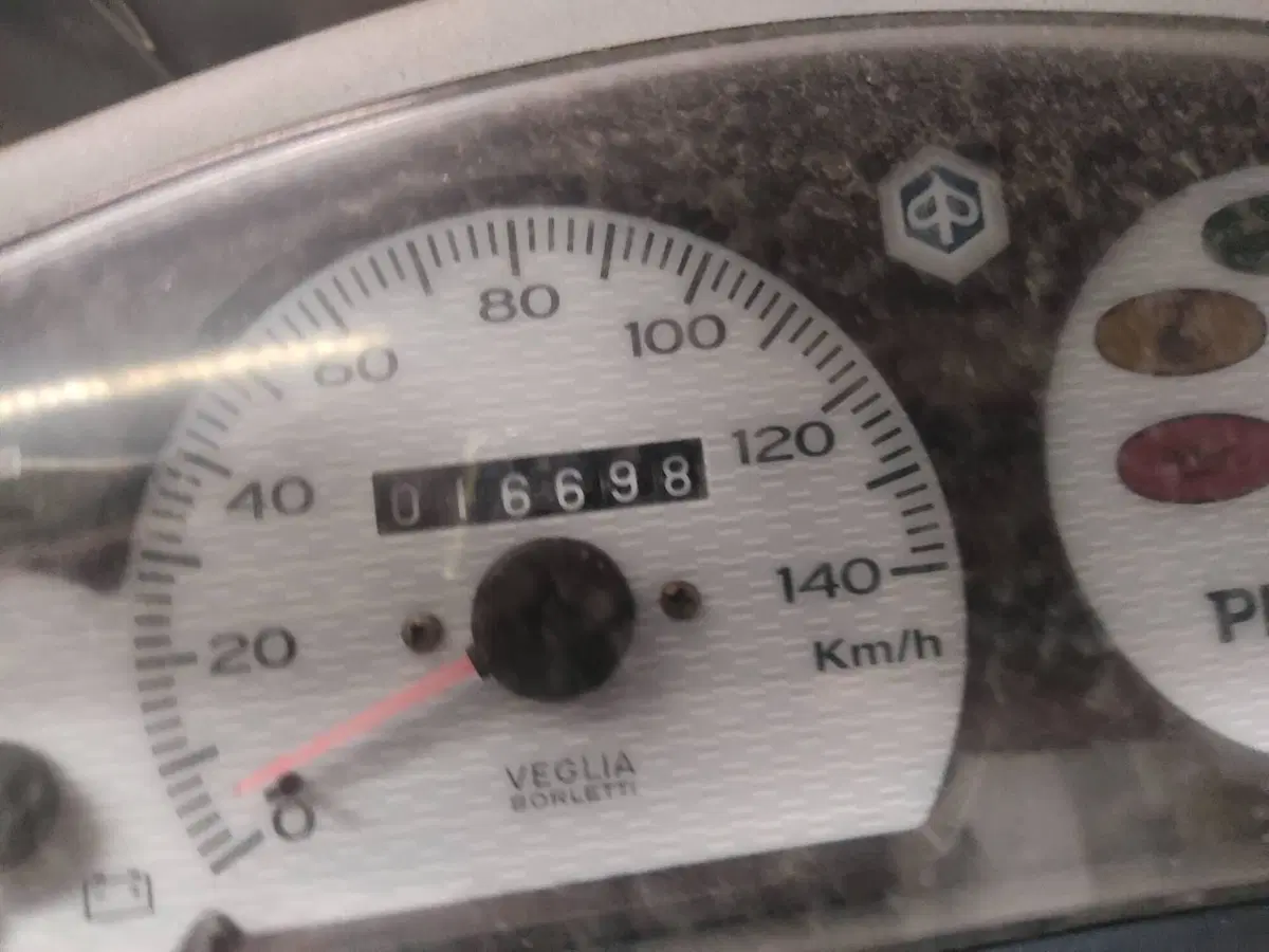 Piaggio Skipper 150 ST 4T (2000 - 04) (4)