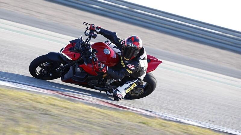 Ducati Streetfighter V2: prestazioni a portata di mano