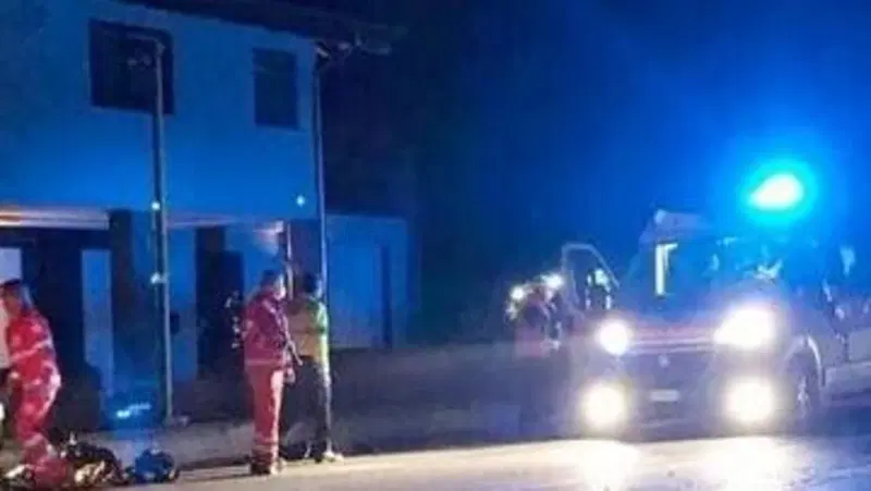 Biella: trentenne in monopattino muore dopo essere stato investito da un'auto