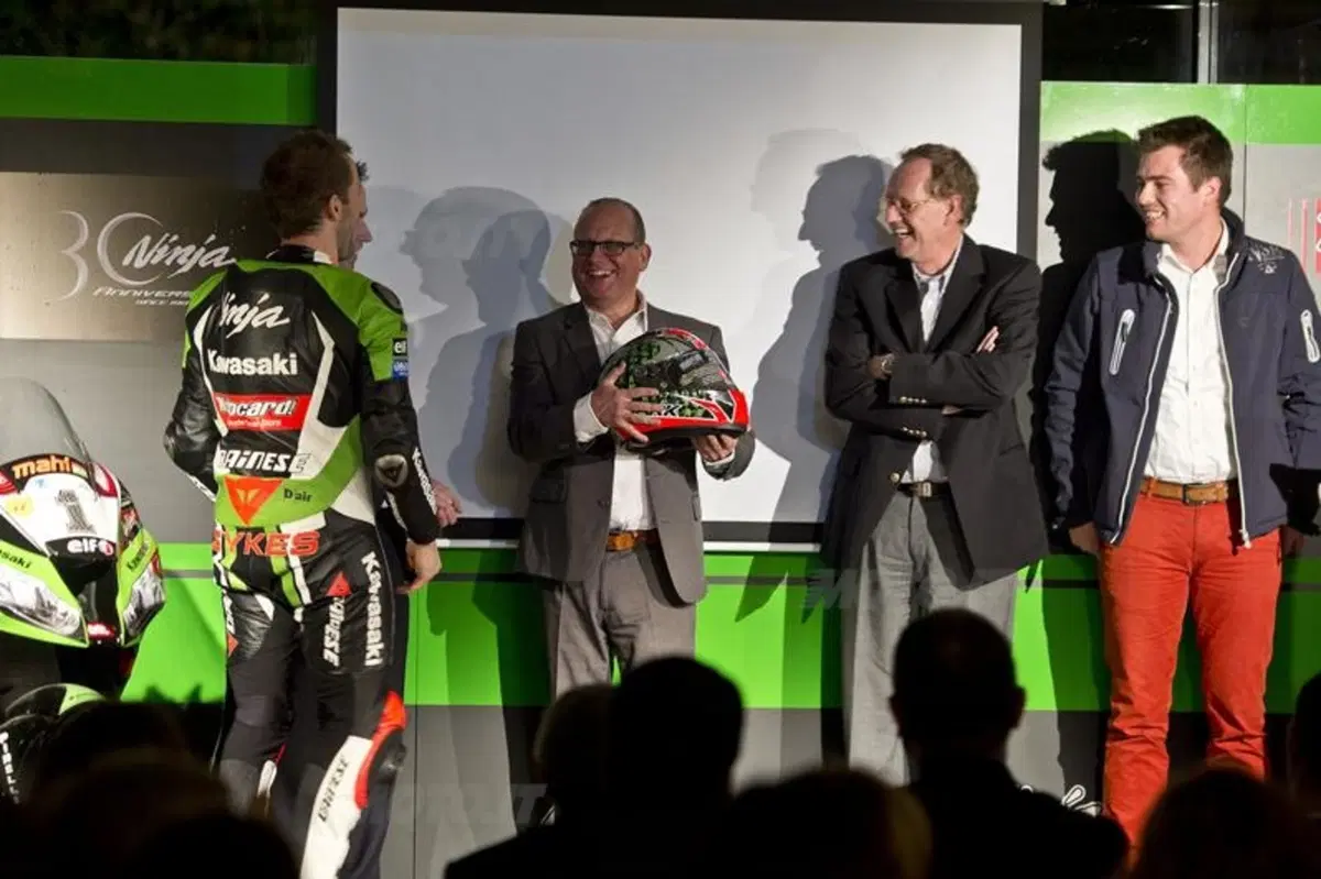Kawasaki vuole festeggiare i 30 anni di Ninja con la vittoria in SBK (9)