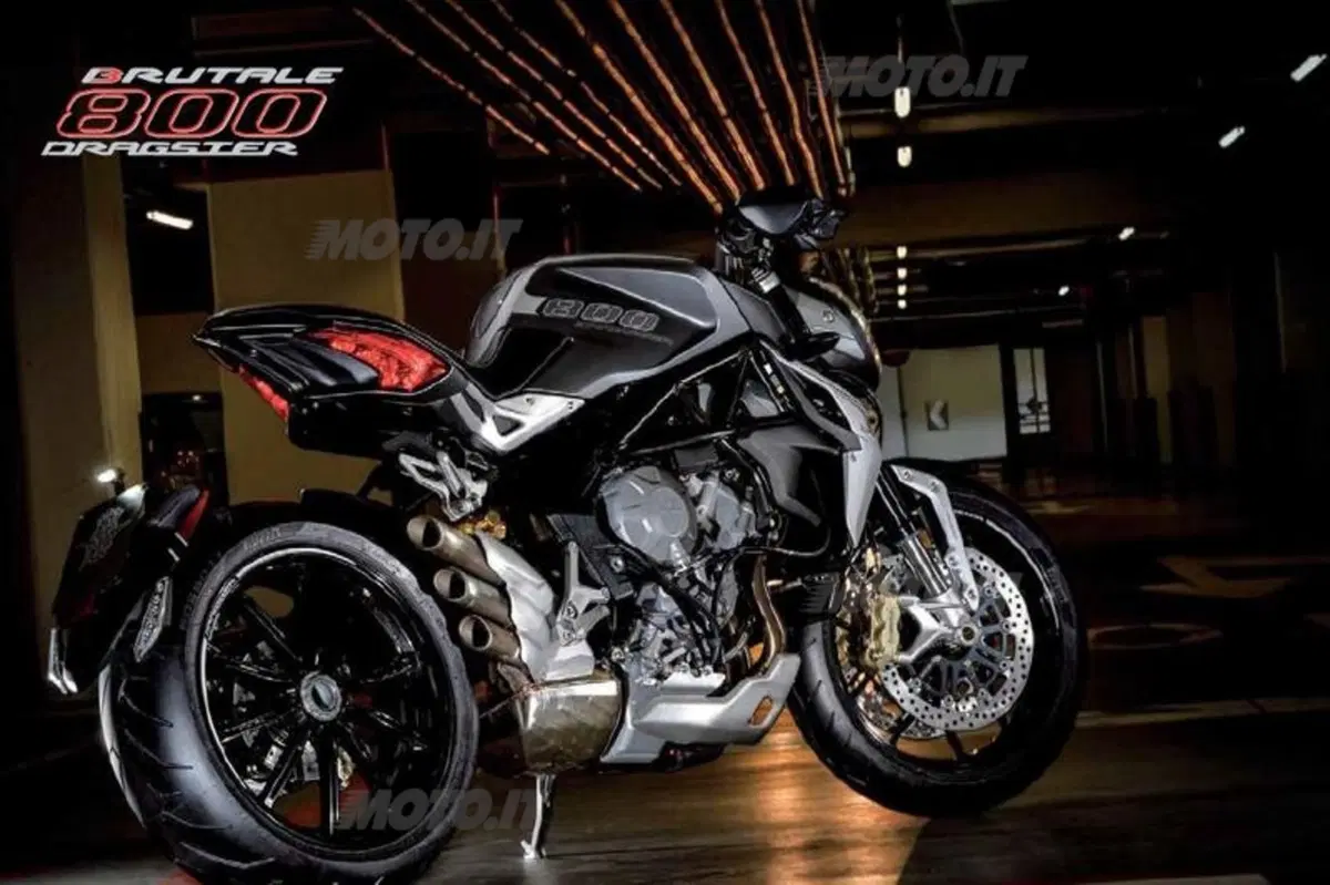 MV Brutale 800 Dragster: foto, caratteristiche e prezzo (6)