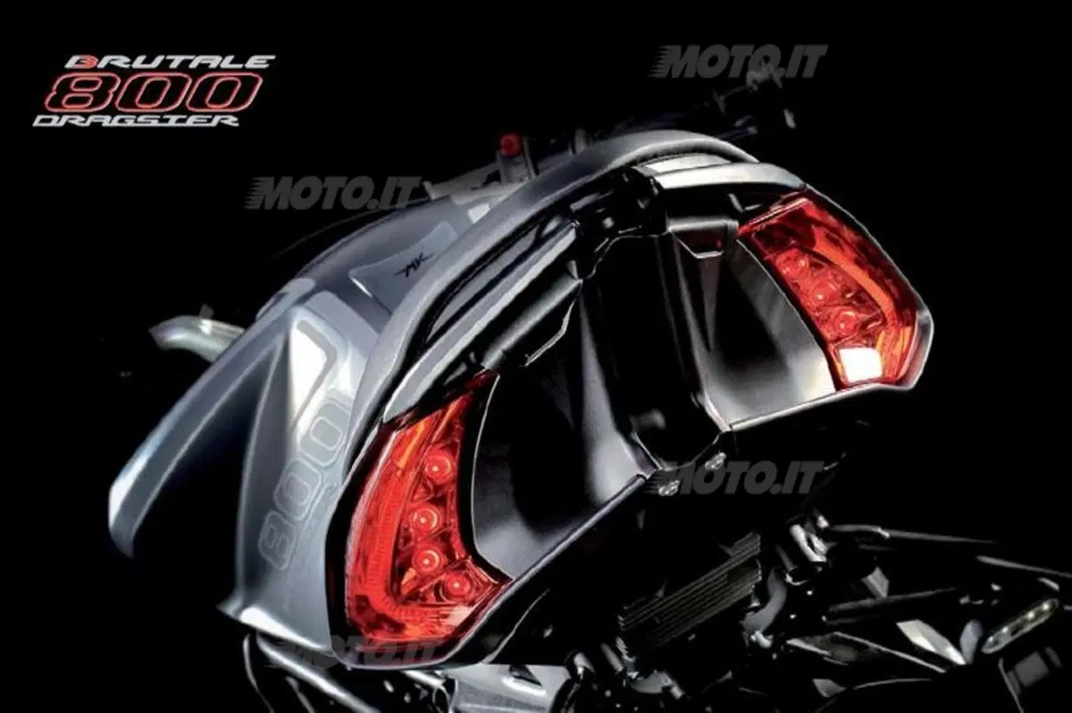 MV Brutale 800 Dragster: foto, caratteristiche e prezzo (8)