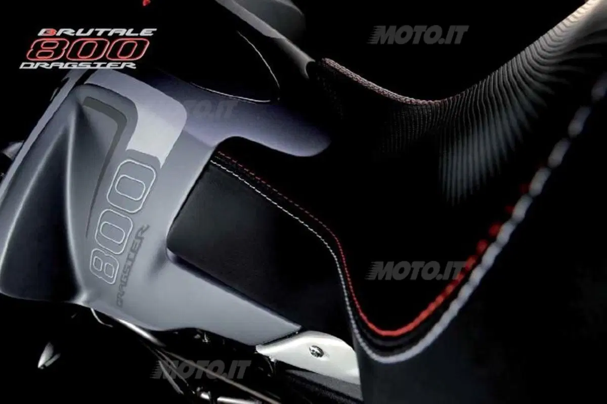 MV Brutale 800 Dragster: foto, caratteristiche e prezzo (10)