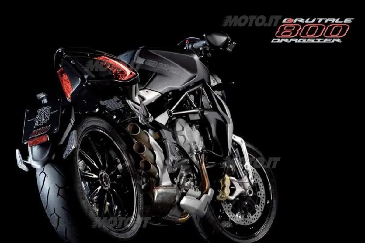 MV Brutale 800 Dragster: foto, caratteristiche e prezzo (11)