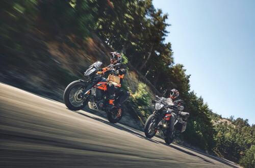 KTM 390 Adventure 2022. Dati e foto (9)