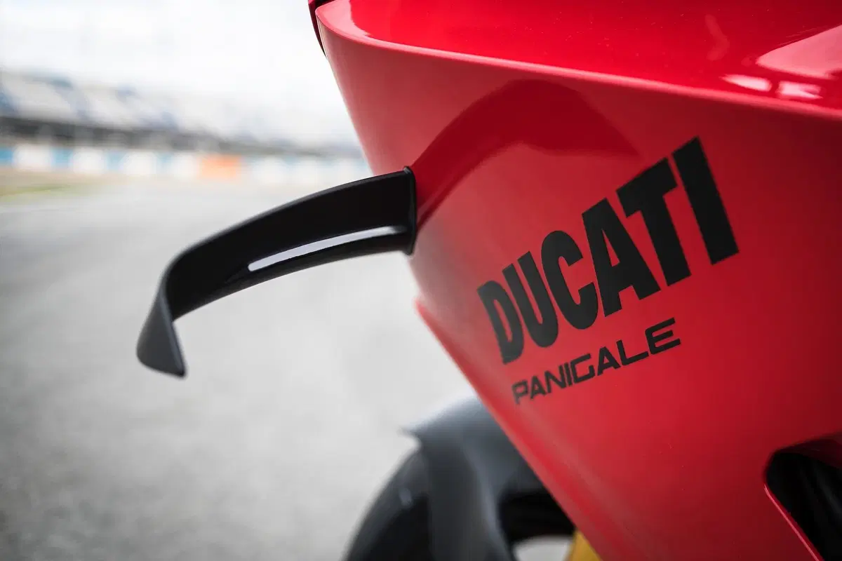 Ducati Panigale V4S 2022 TEST: facile… come una MotoGP (15)