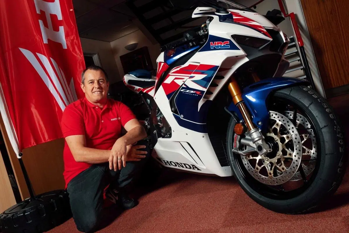 John McGuinness torna alla Honda