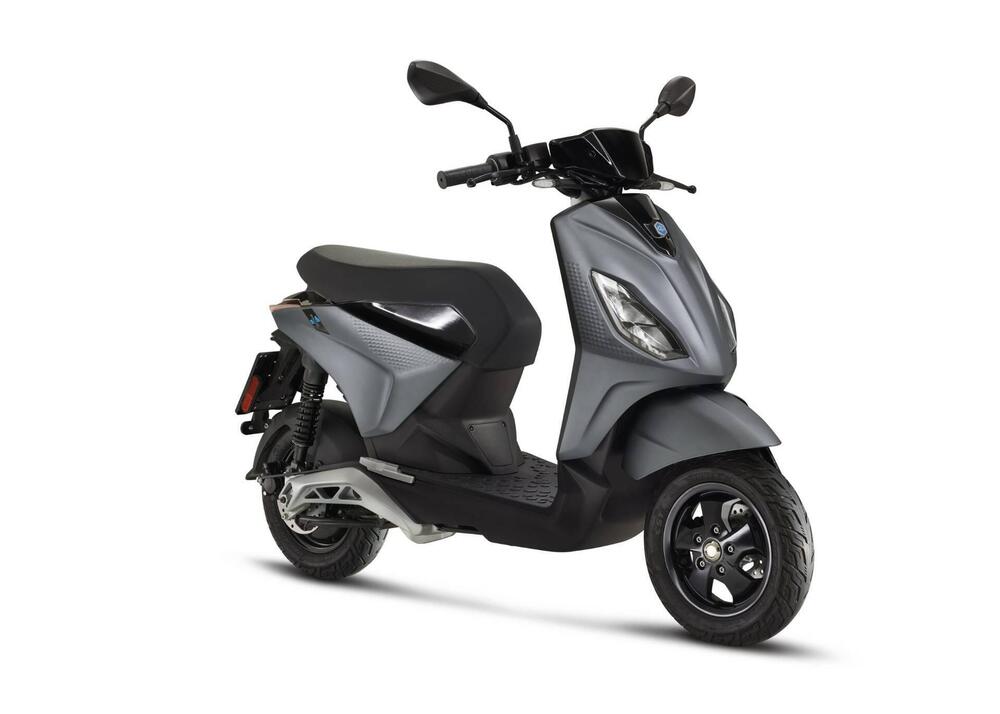 Piaggio 1 Active (2022 - 25) (3)