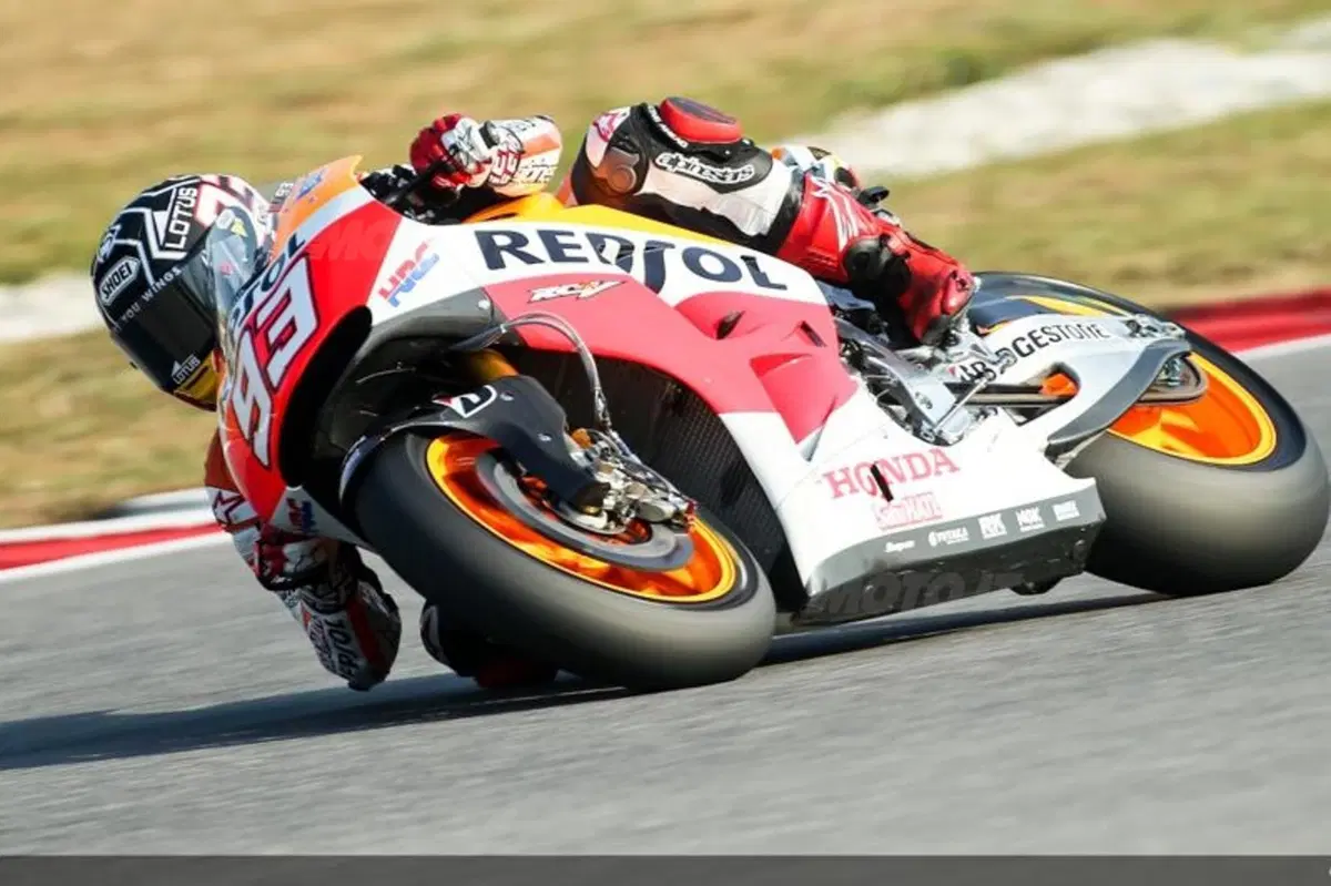 Secondo giorno di test a Sepang. Dominio Honda, Yamaha insegue (10)