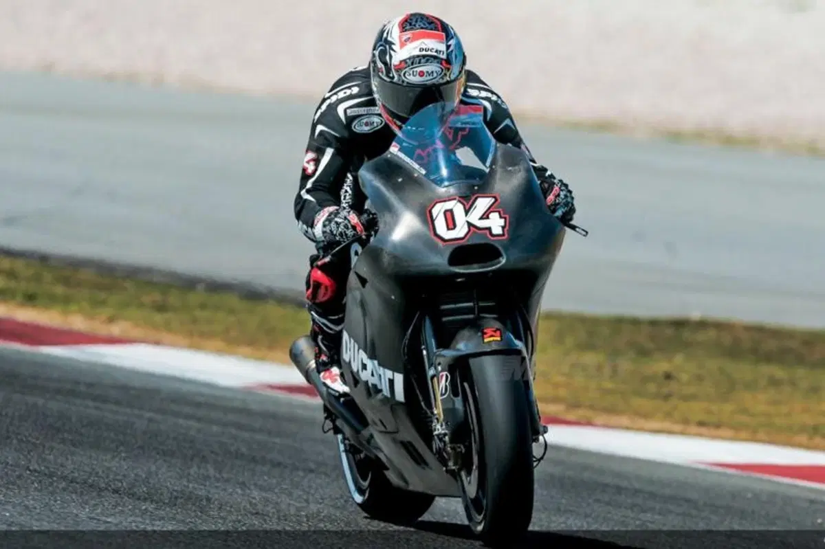 Secondo giorno di test a Sepang. Dominio Honda, Yamaha insegue (13)