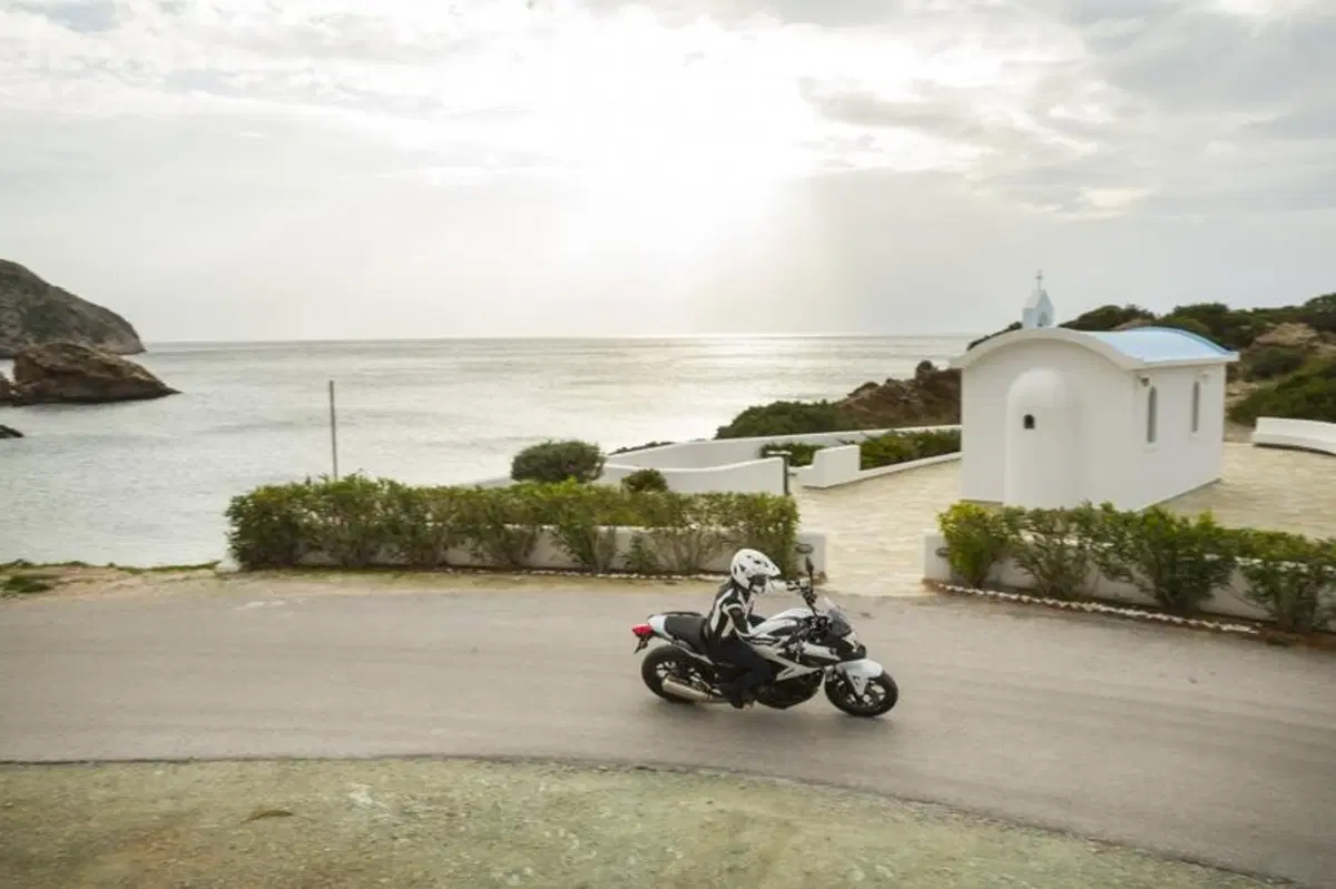 Honda NC750X DCT  (4)