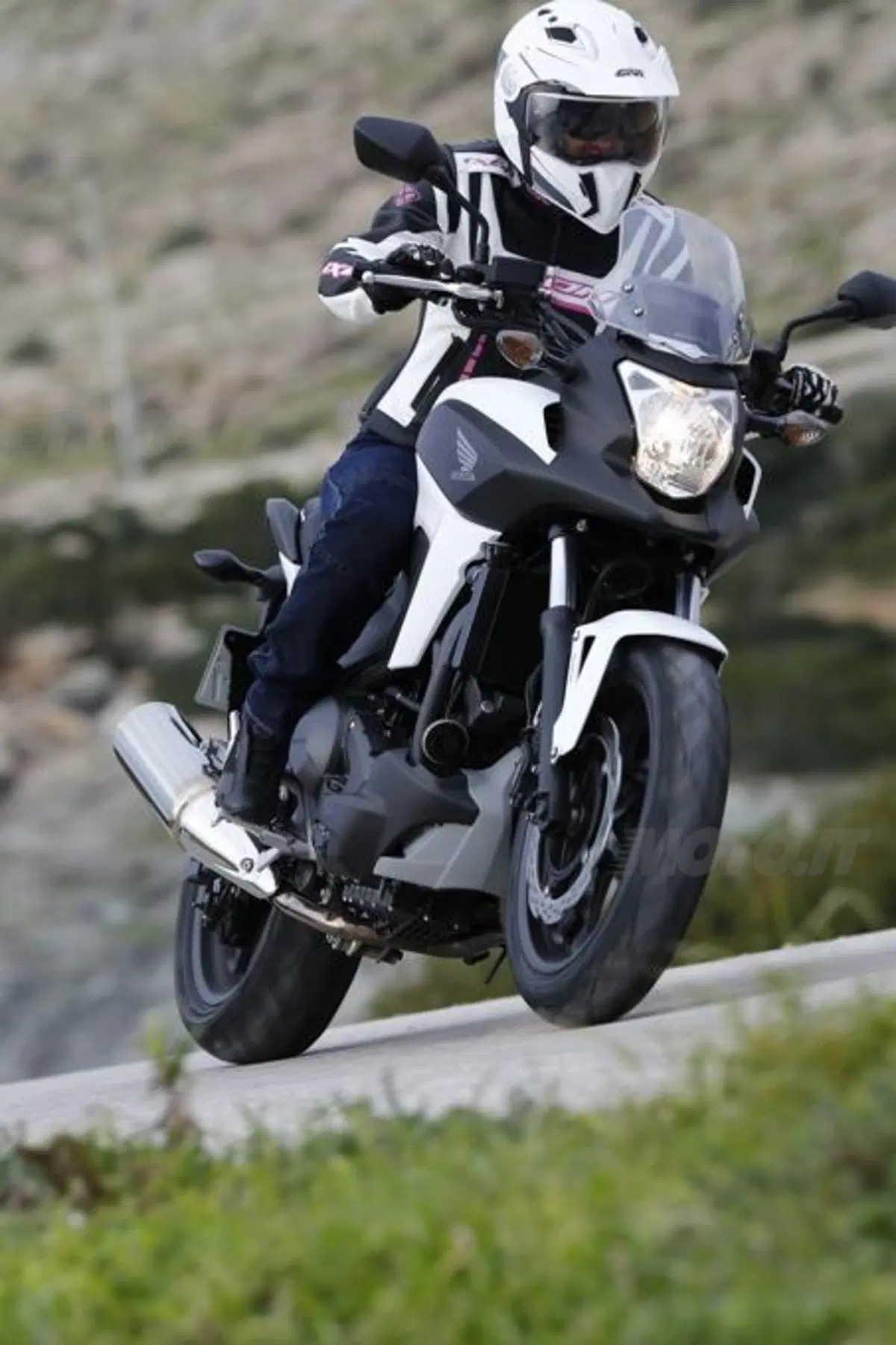 Honda NC750X DCT  (10)