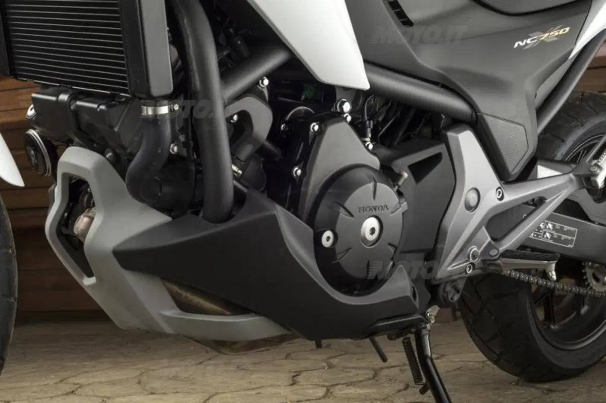 Honda NC750X DCT  (28)