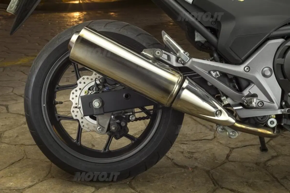 Honda NC750X DCT  (32)