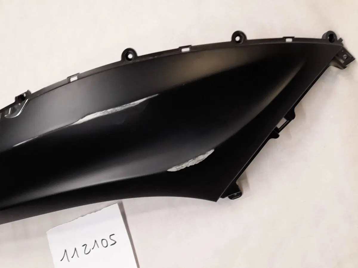 FIANCATA POSTERIORE DX PIAGGIO BEVERLY 300-350 (2)