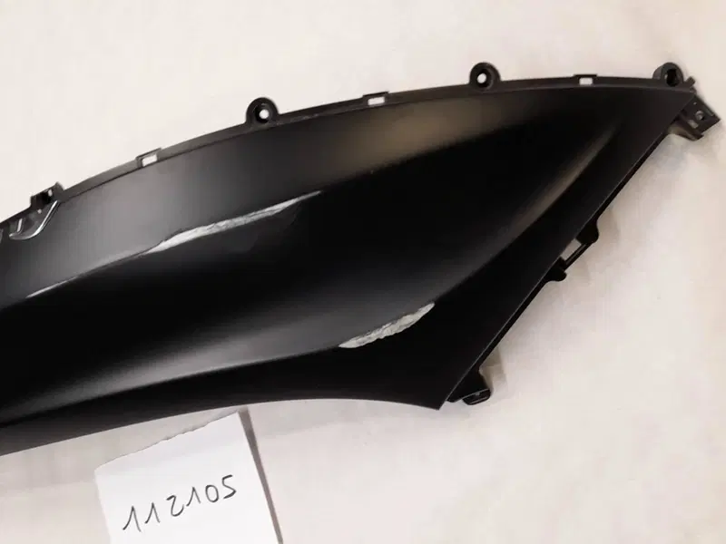 FIANCATA POSTERIORE DX PIAGGIO BEVERLY 300-350 (2)