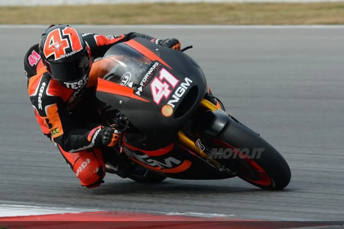 Marquez domina la tre giorni di test a Sepang. Rossi molto vicino (10)
