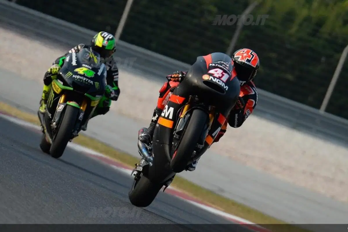 Marquez domina la tre giorni di test a Sepang. Rossi molto vicino (11)