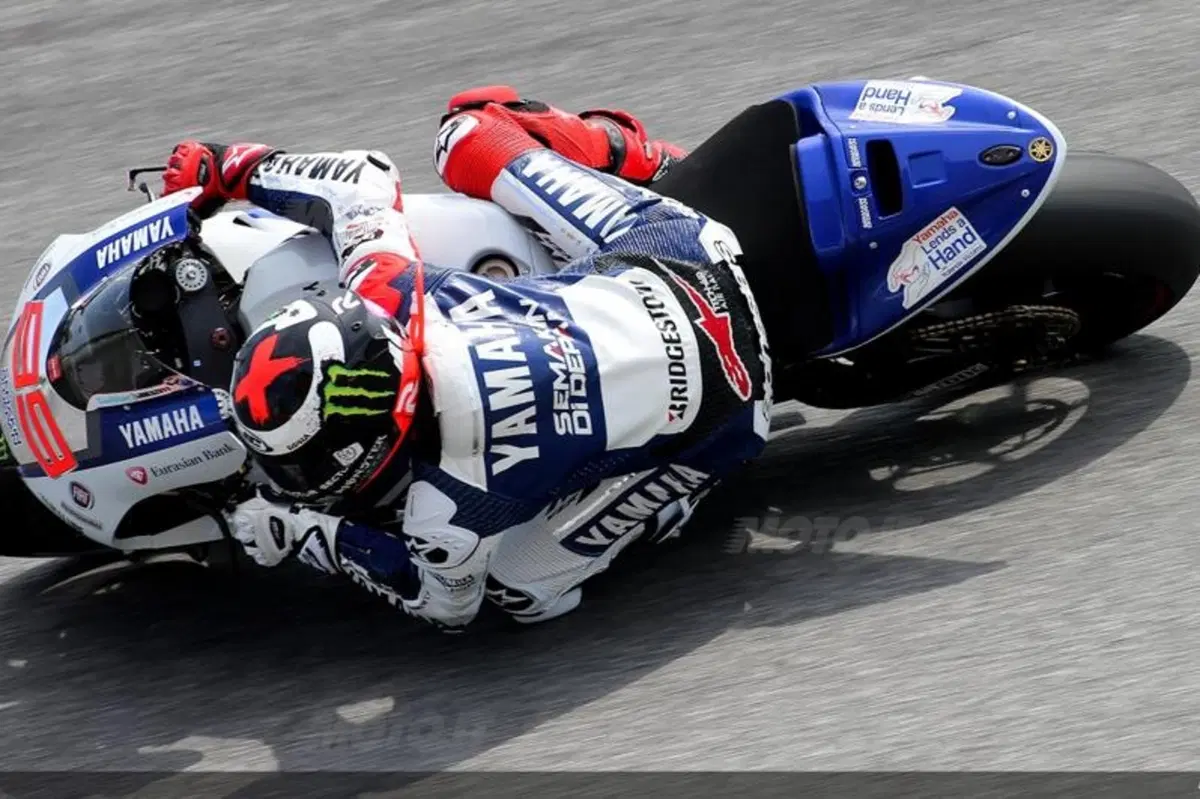 Marquez domina la tre giorni di test a Sepang. Rossi molto vicino (28)