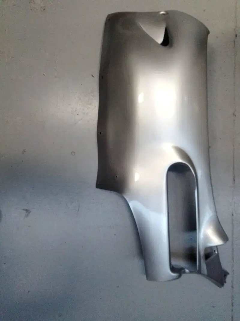 FIANCATA INF. DX APRILIA LEONARDO AP8148376