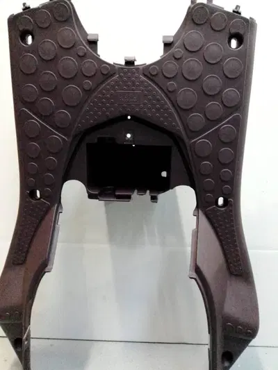 PIANALE POGGIAPIEDI APRILIA SONIC AP8239294